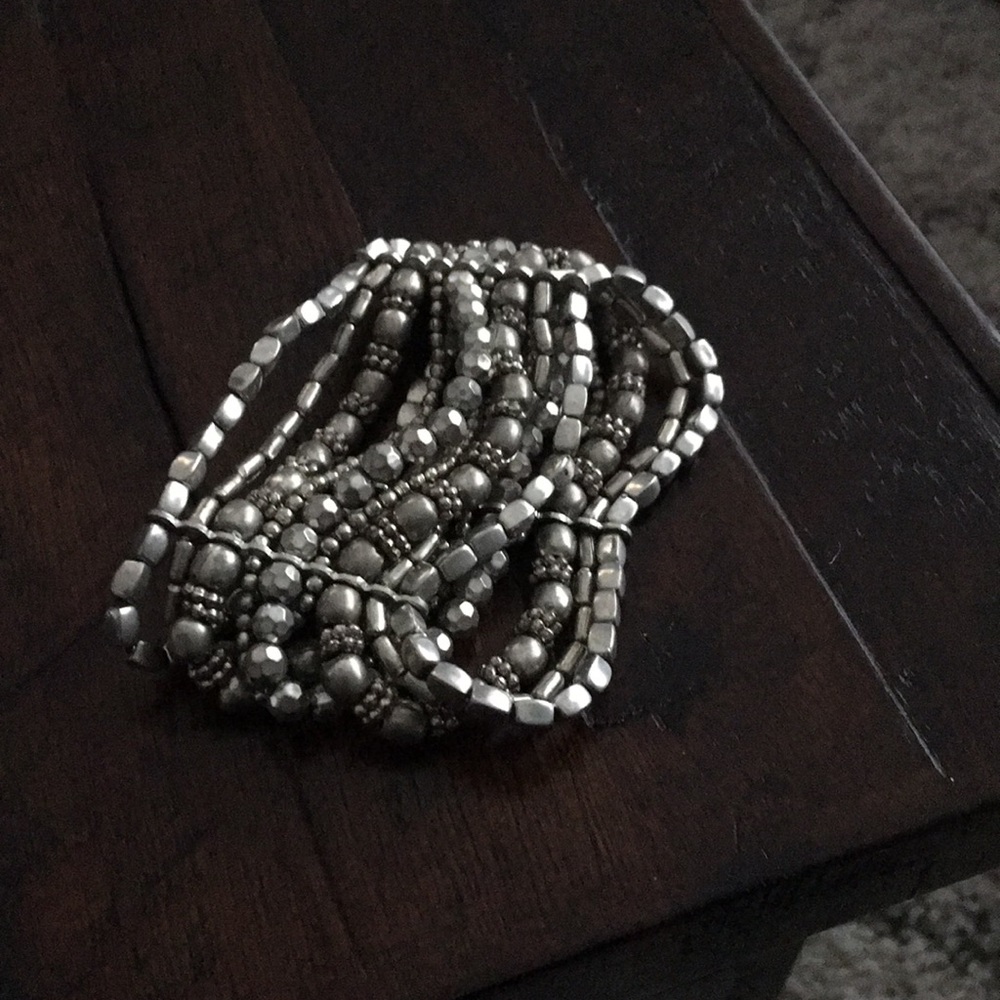 Beaded bracelet